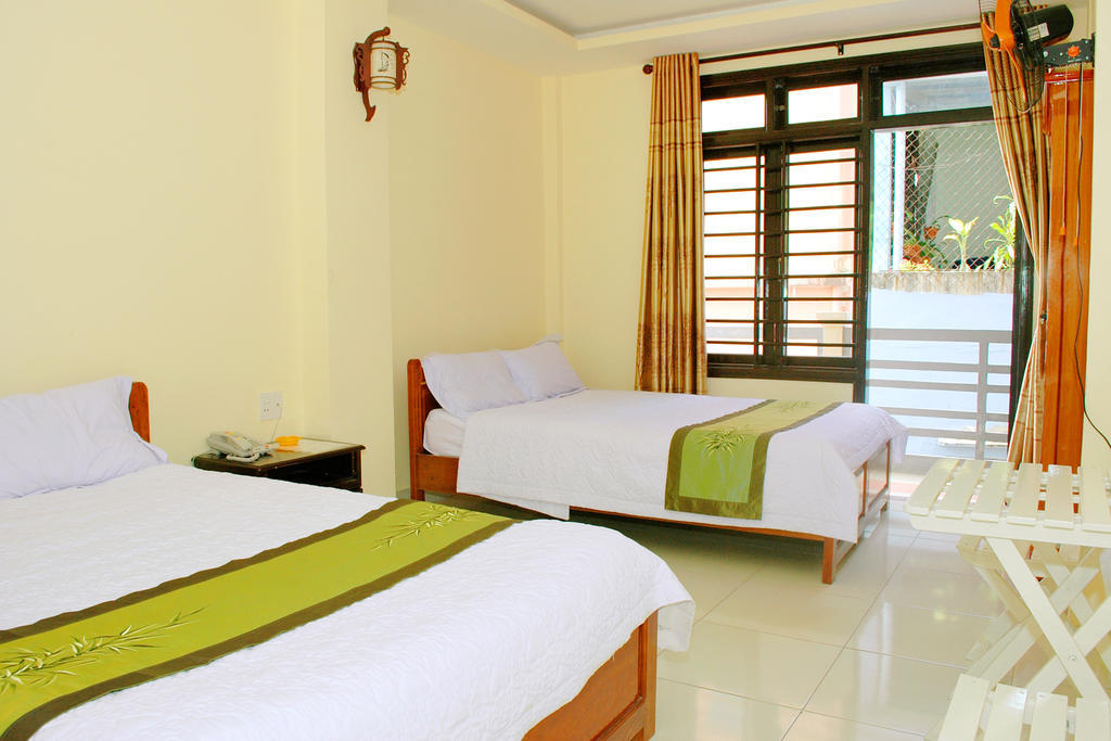 Champa Hue Hotel Room photo